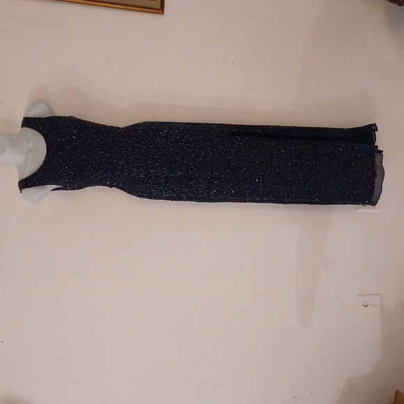 Cache Gown - Picture 10 of 16